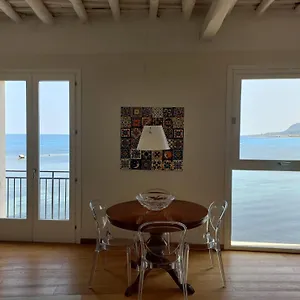 https://a-casa-di-clara.sicilyhotelsitaly.net