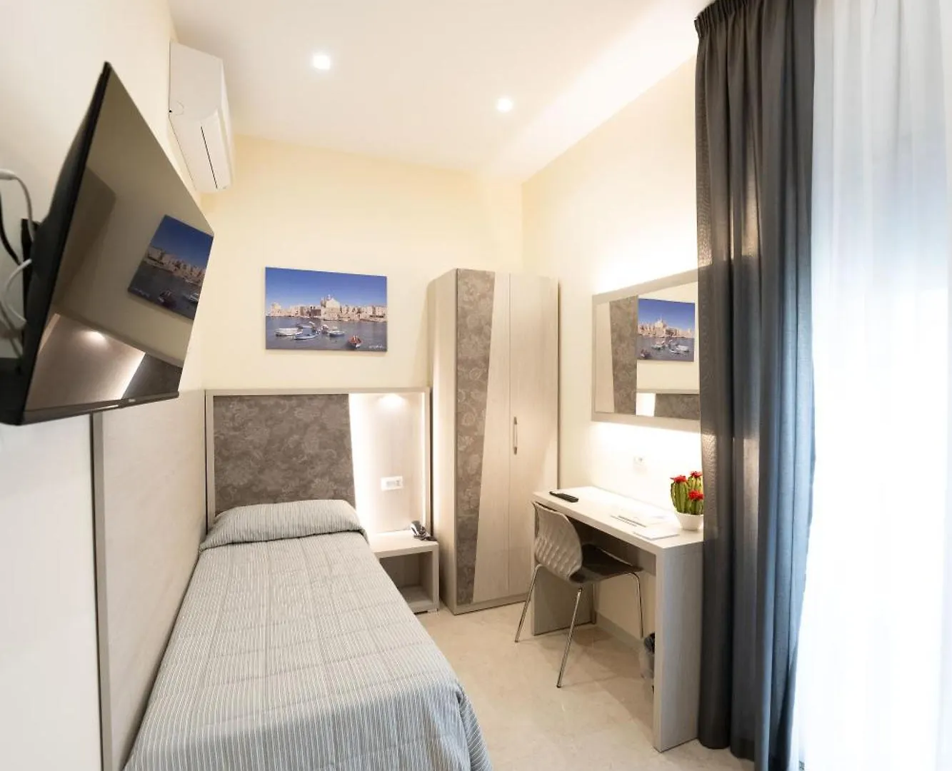 Hotel Auditorium Bari 3*,