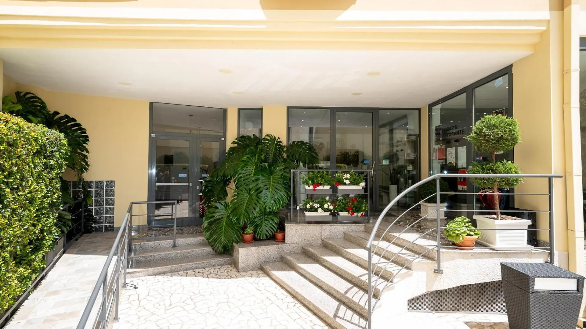 Hotel Auditorium Bari Italy